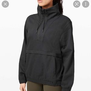 Lululemon pack light pullover